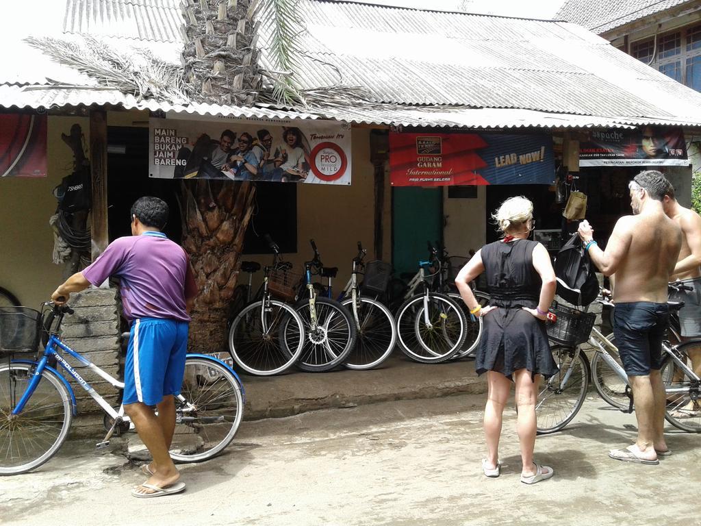 Malino Homestay Gili Trawangan Exterior photo
