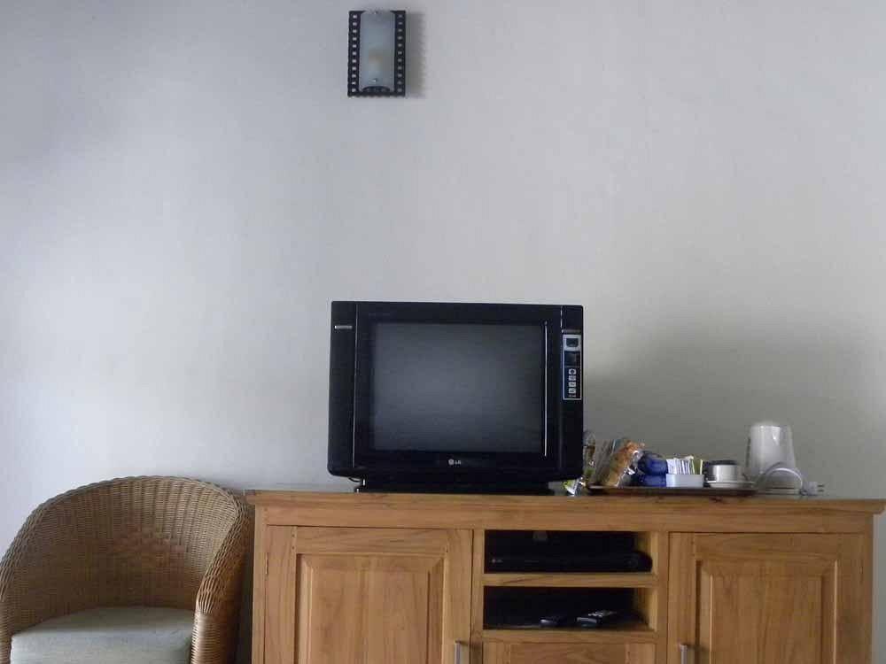 Malino Homestay Gili Trawangan Exterior photo
