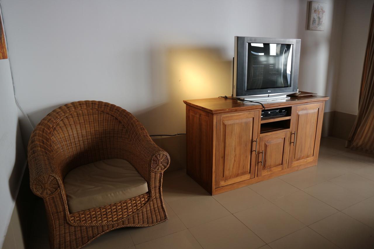 Malino Homestay Gili Trawangan Exterior photo
